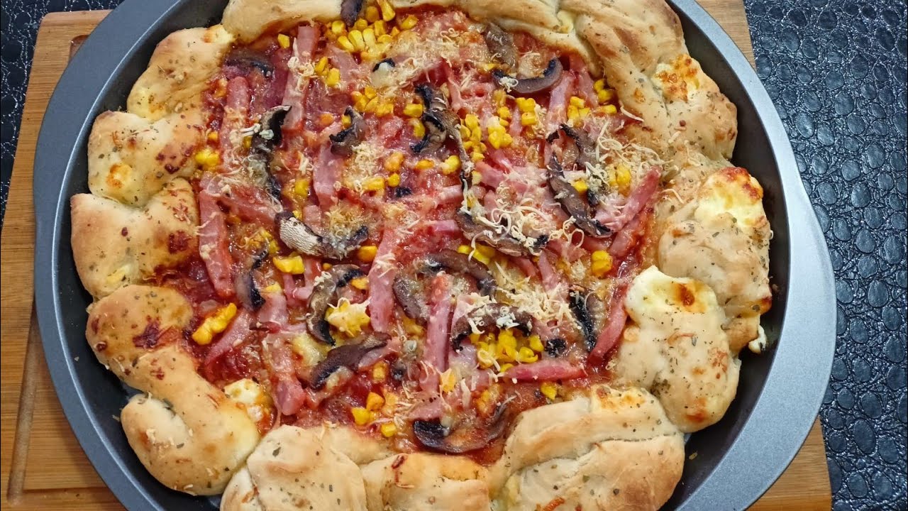 Pizza specială cu usturoi a la Margaret 🍕🍕🍕#fy #cook#food  #cooking #viralvideo #vlog #fyp #recipe