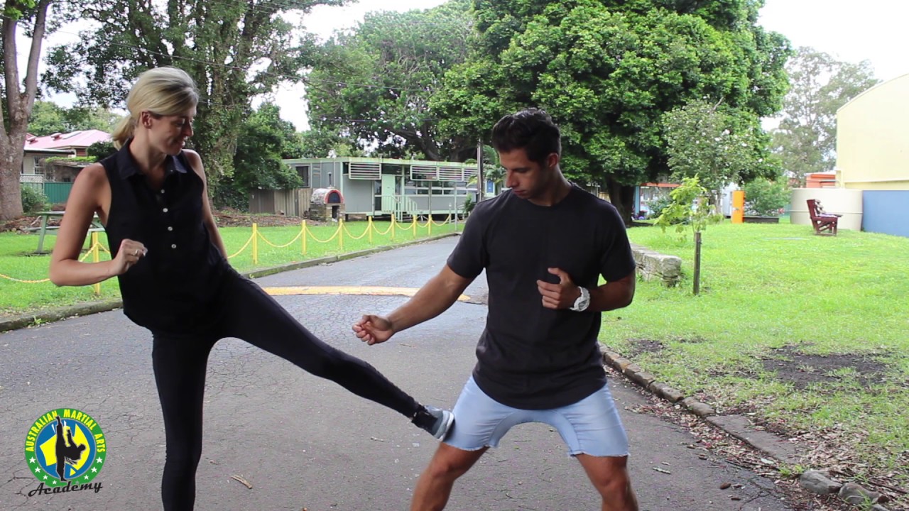 Womens Self Defence Tip- Single Handed Wrist Grab