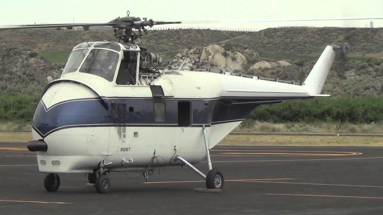 A Sikorsky S55B doing a 