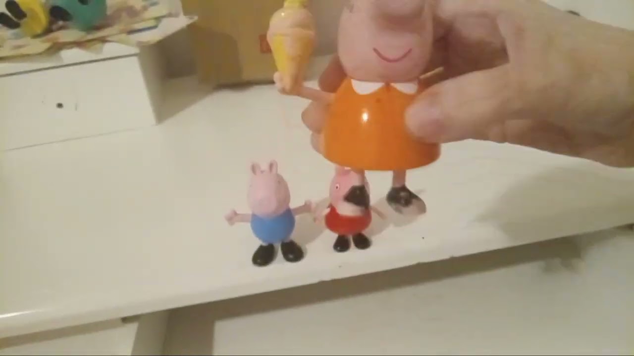 Five little piggies jumping on the pool