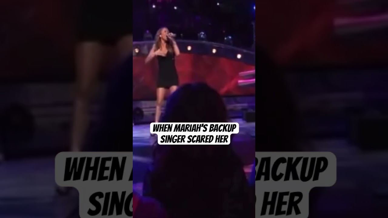 That time when Mariah got scared by her backup singer #mariahcarey #vocals