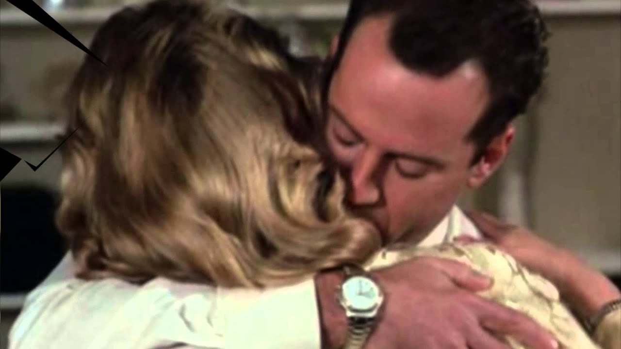 Moonlighting:  How Will I Know / Listen to the Moonlighting podcast here: playpodca.st/mtp