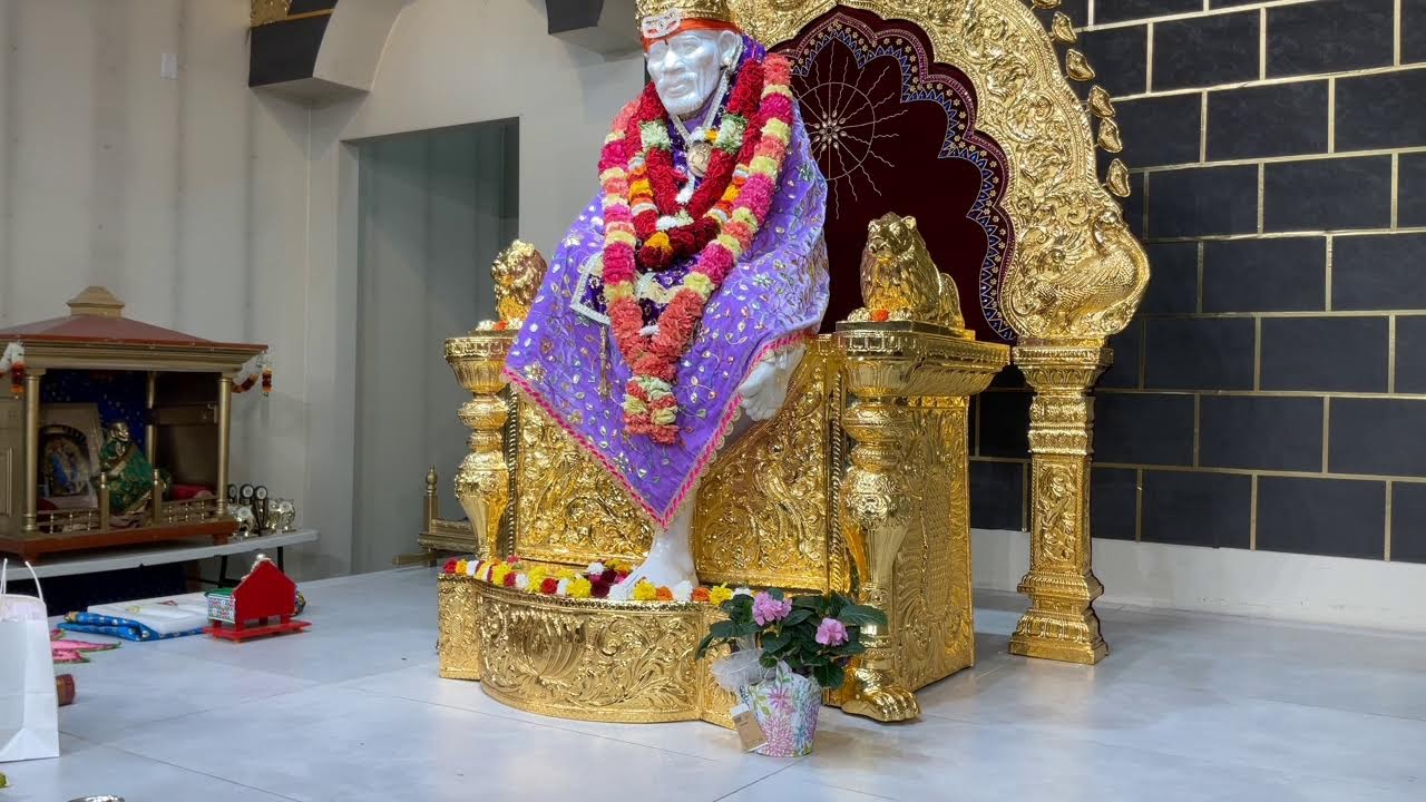Madhyana Harathi