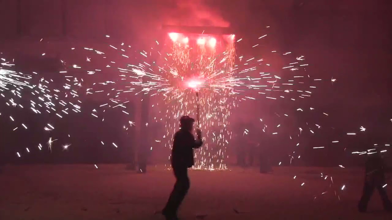 Encenem la nit | Diables d'Argentona