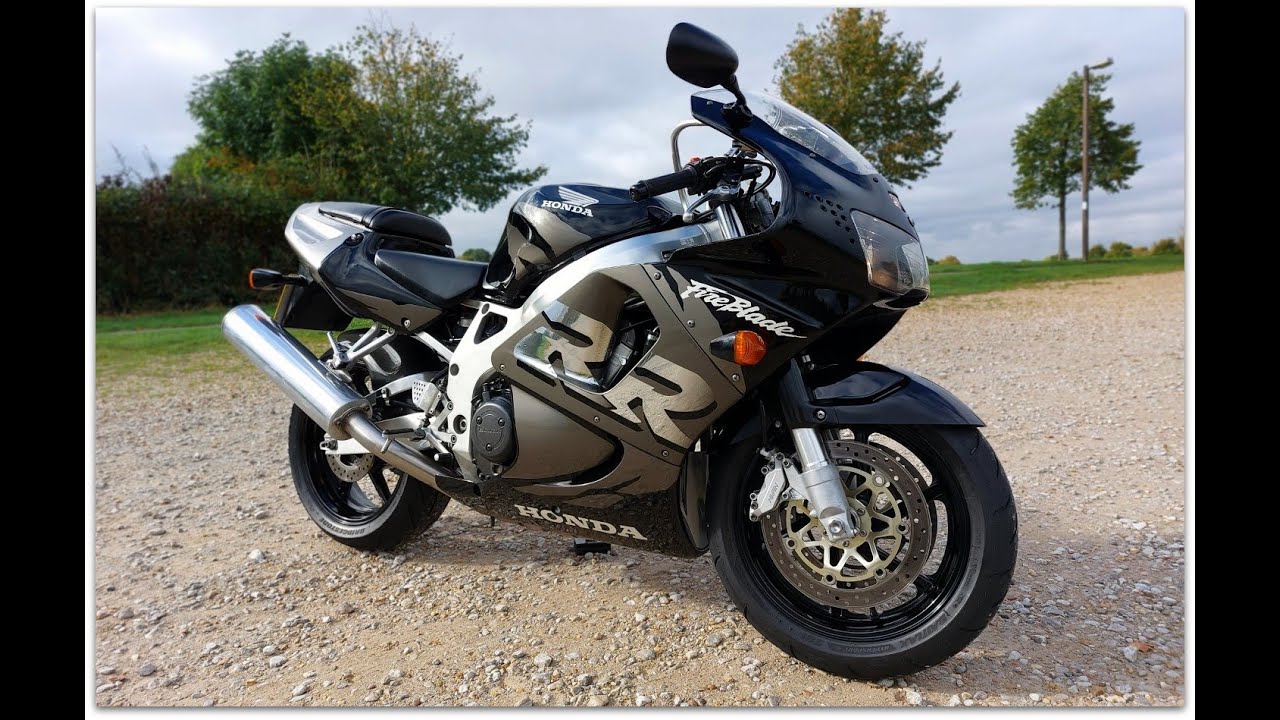 (NOW SOLD) FOR SALE £4,500 - 1998 Honda CBR900RR 