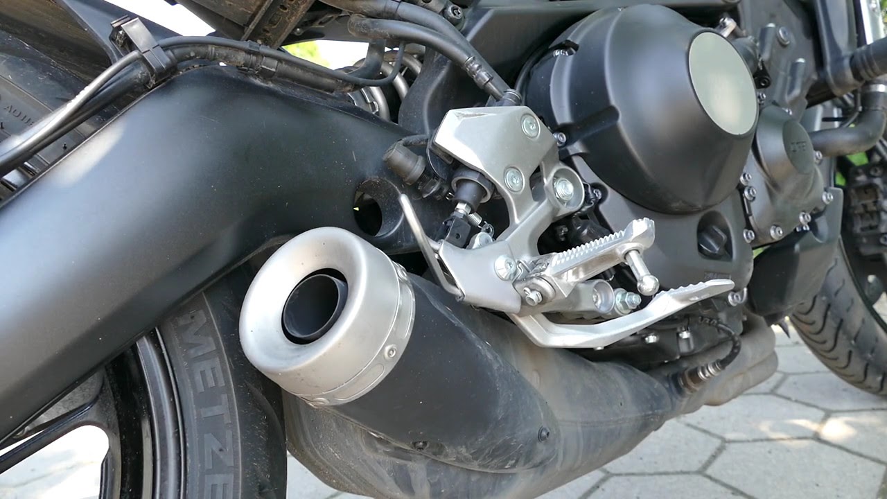 Yamaha XSR 900 | Exhaust Sound with standard muffler