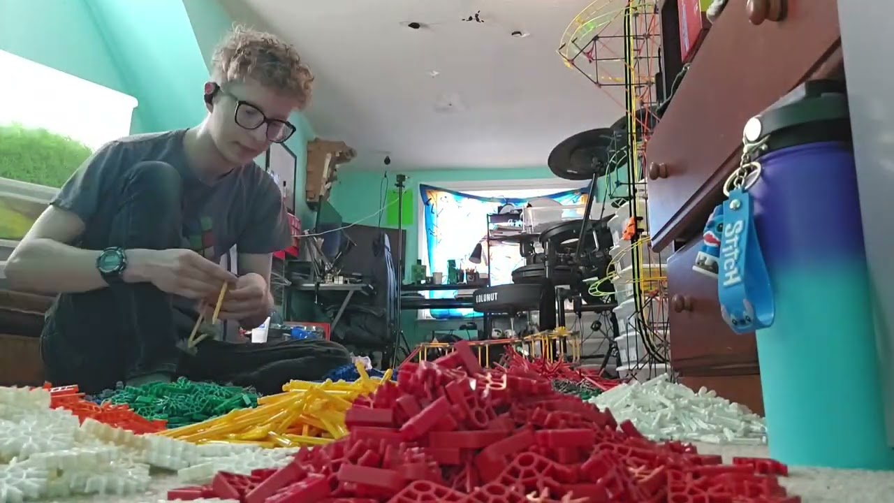 S.T.E.M. Rollar coaster quick build