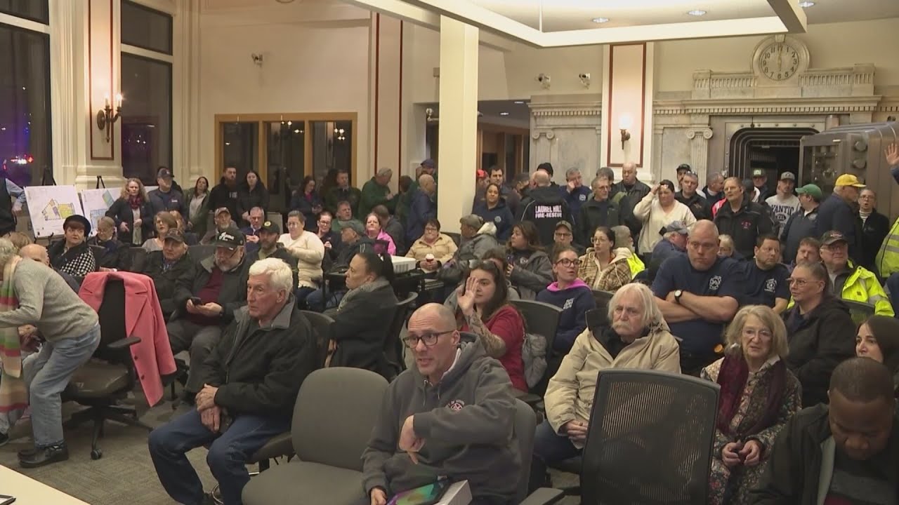 Norwich residents voice support for suspended volunteer fire department at meeting