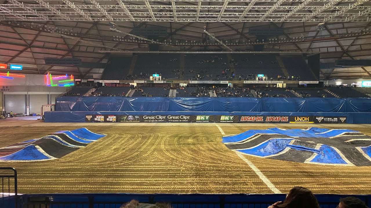Monster Jam 2022 Tacoma Dome Intro’s and Racing (show 5)