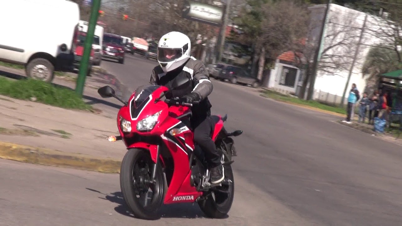 TEST DRIVE HONDA CBR 300 R