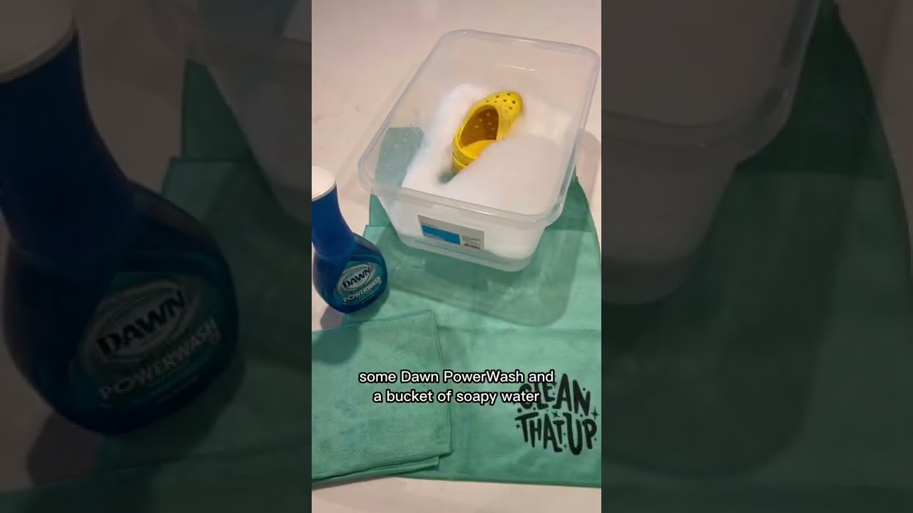 The Best Way To Clean Crocs #cleaning #crocs #cleaningtips #shorts
