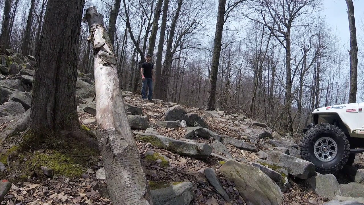 BFG Krawler KX tires rolling through the comp course at Rock Run Rec