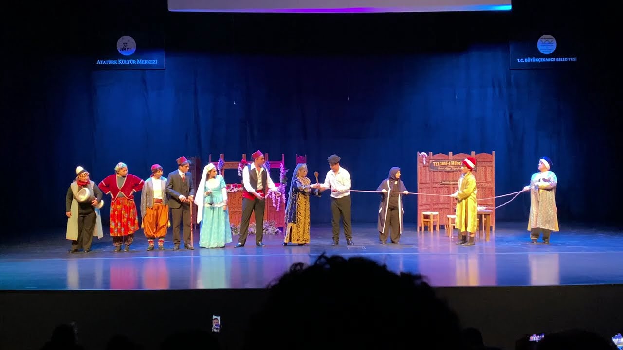 Небольшой турецкий спектакль в честь Рамазана и 8 Марта