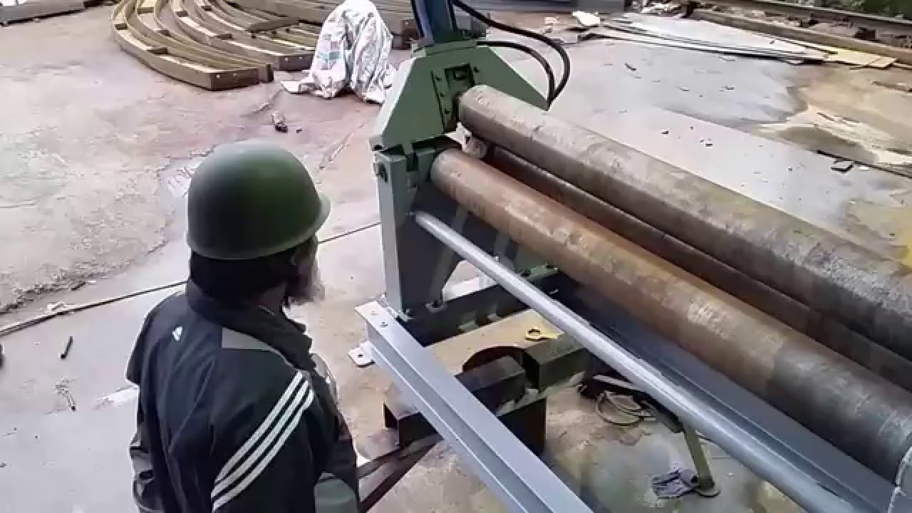 Máy lốc tôn tôn thuỷ lực 3 trục