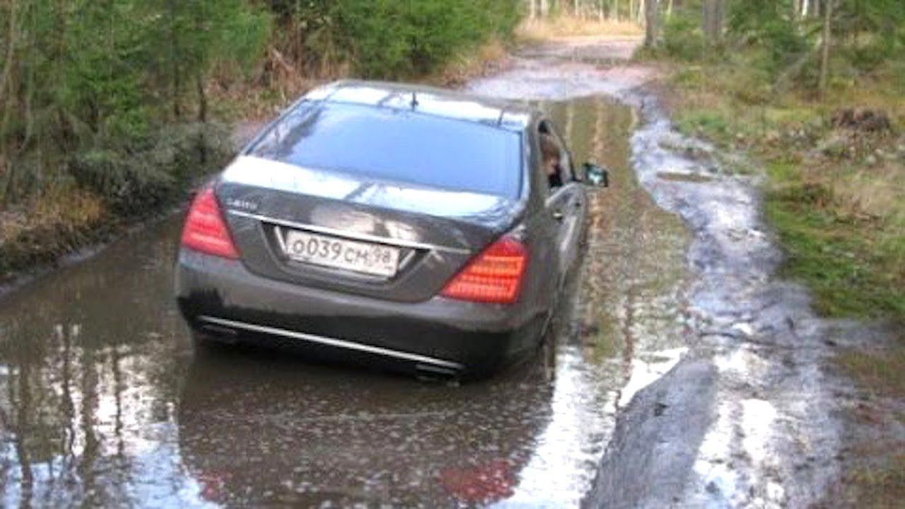Stupid Driving Fails On RUSSIAN ROADS! 2018