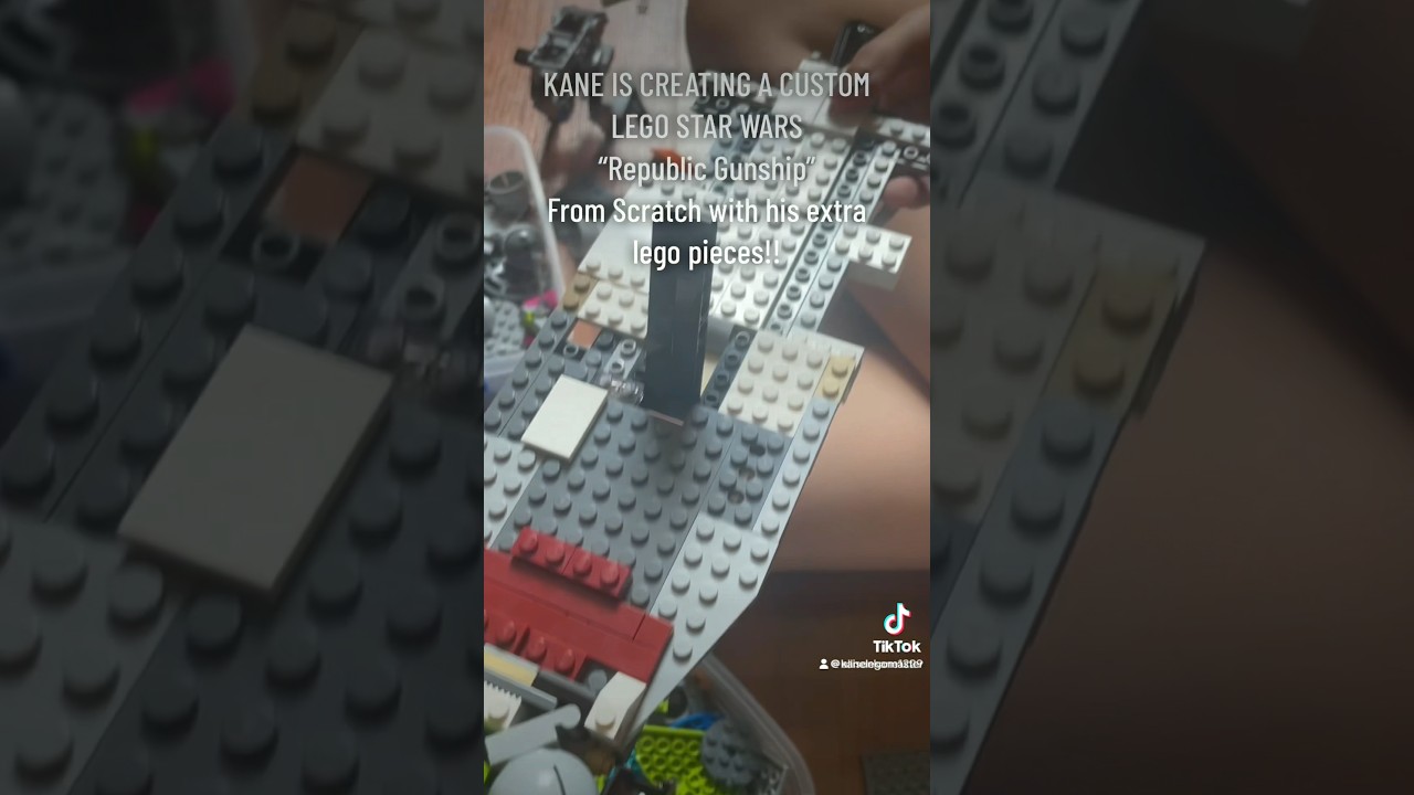 #creating a #custom #lego #starwars #republicgunship from scratch with all his extra LEGO Pieces!