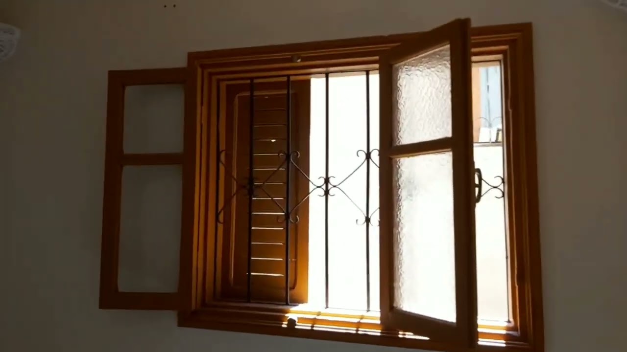 سلا قرية ولاد موسى شقة عدلية الطباق الاول تمن 22 مليون قرب تكسيات الرباط  212661247058