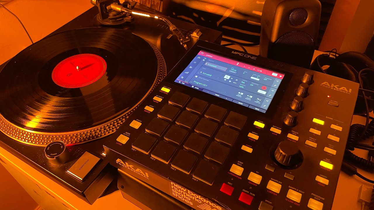SAMPLING VINYL ON THE MPC ONE | MOBB DEEP 90S HIP HOP