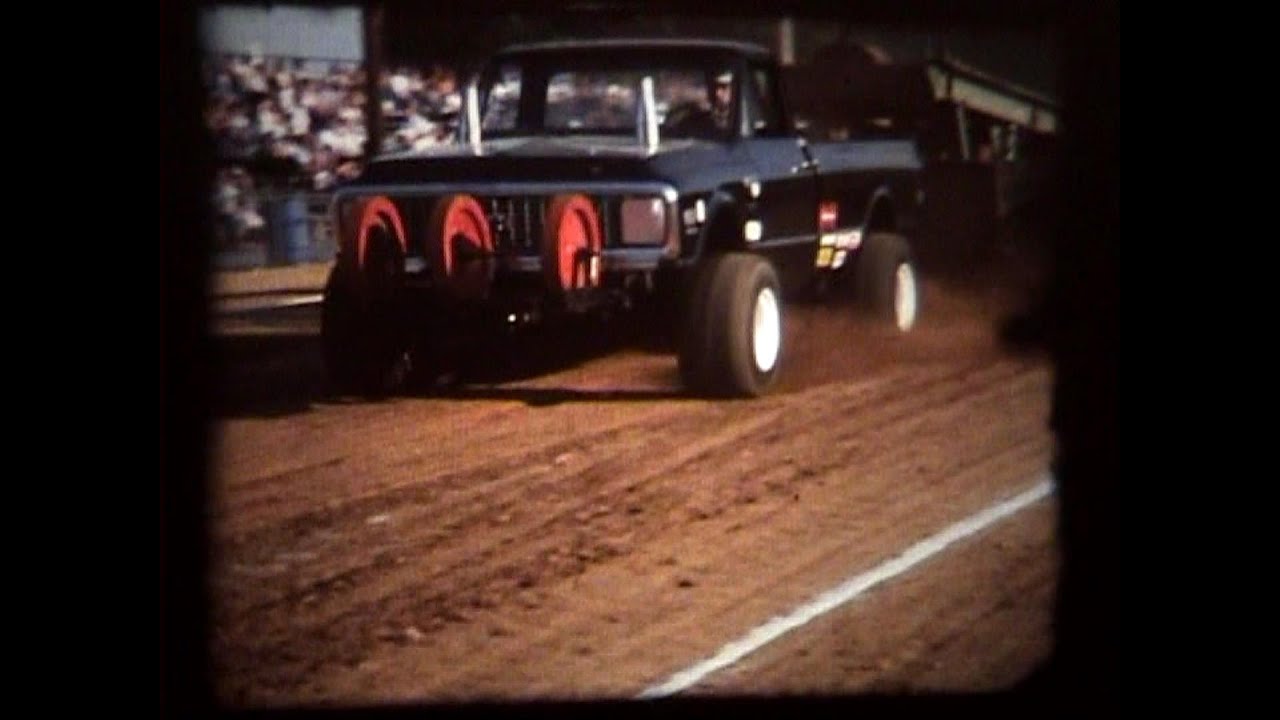Must See Truck & Tractor Pull Classic: 1979 Super Stock, Modified And 4x4 Trucks At The Buck