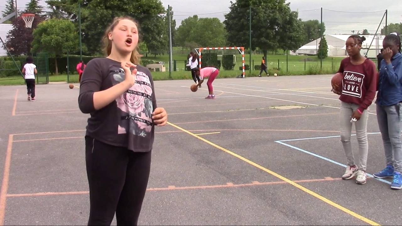 4 &eacute;tapes double pas