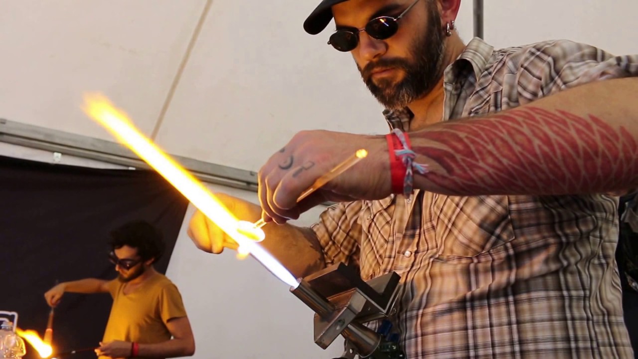 Doshworld and Skrillinger at Canapa in Mostra Napoli 2016 fiera della canapa