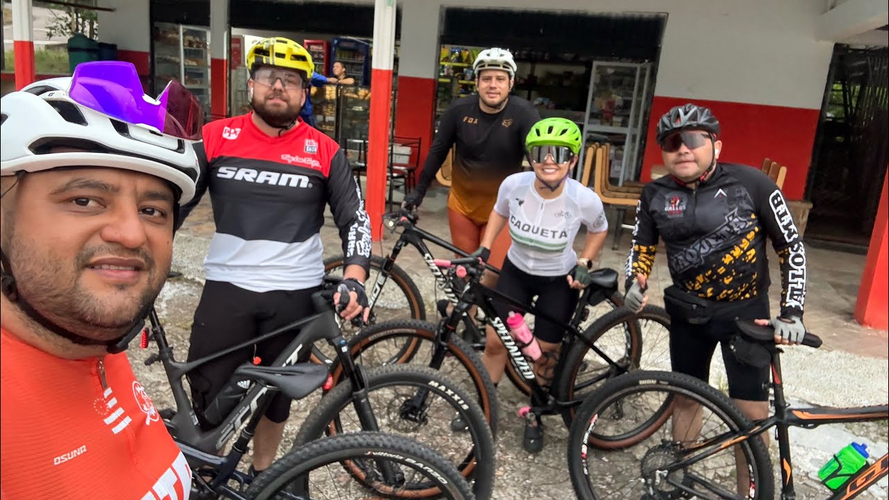 🌄 Madrugar para soñar sobre ruedas 🚴‍♂️#mtbcaqueta #mtb 