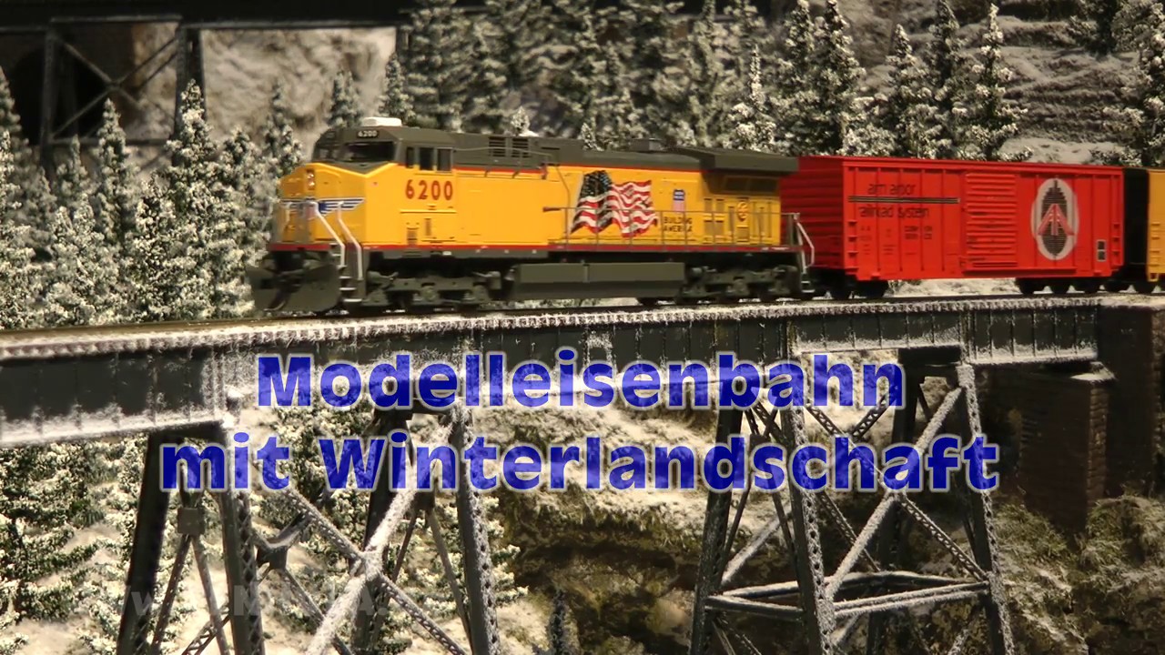 Die schöne Modelleisenbahn mit Winterlandschaft vom Modellbau-Team Köln in Spur H0