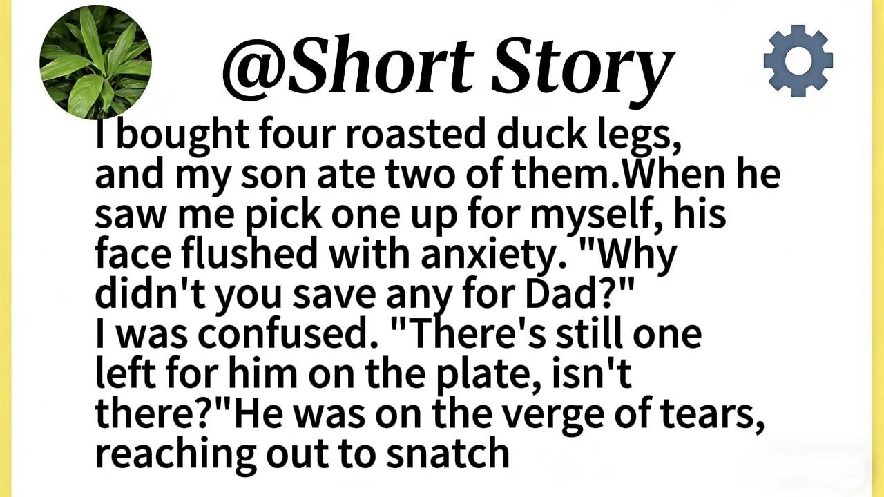 I bought four roasted duck legs, and my son ate two of them.When he saw me pick one up for myself