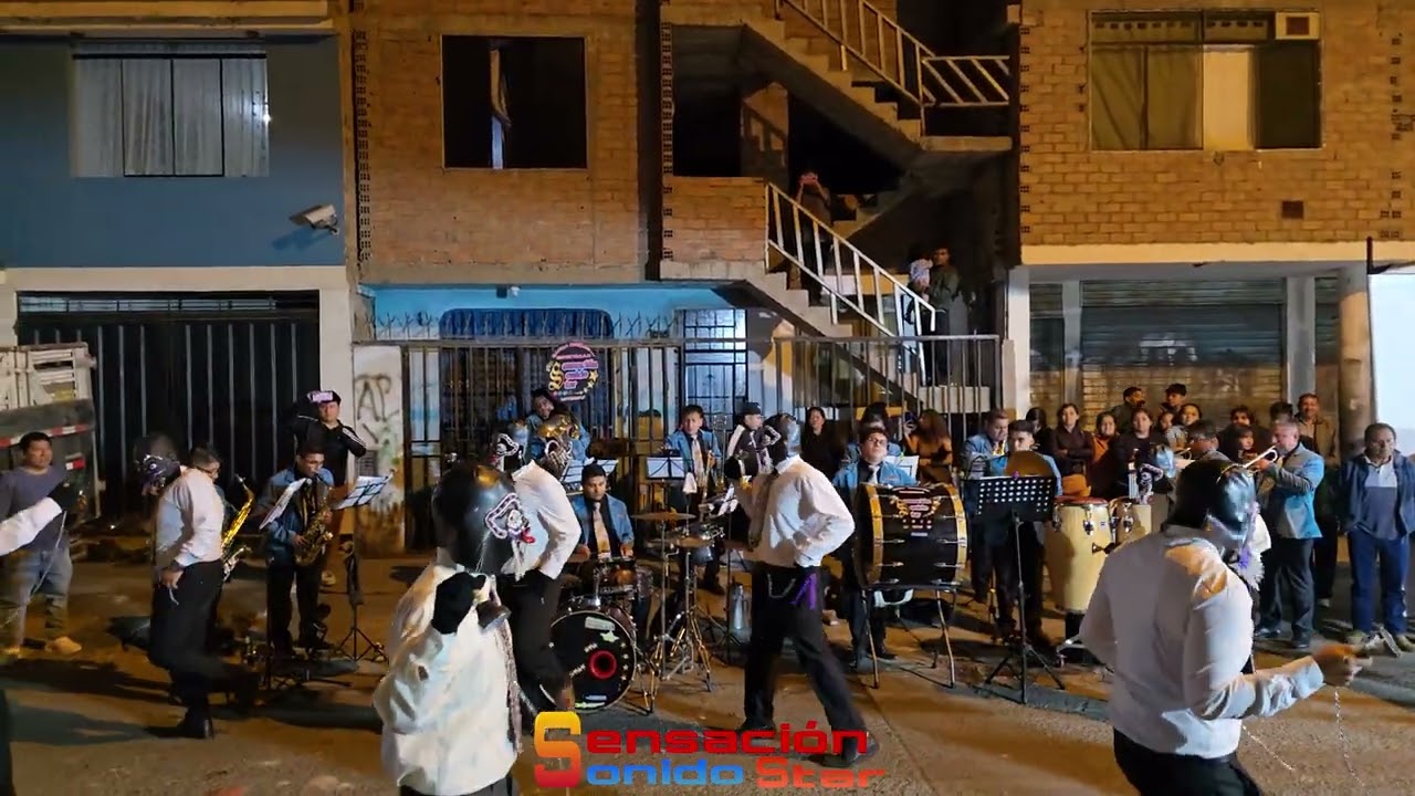 Entrada De Los Negritos De Huánuco - Banda Sensación Sonido Star