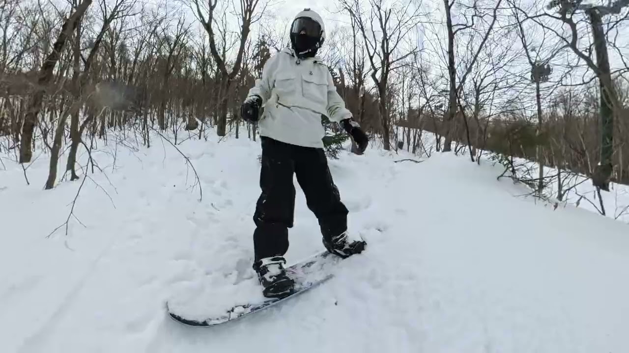 Devin Goes Snowboarding at Sugarbush | READ DESCRIPTION