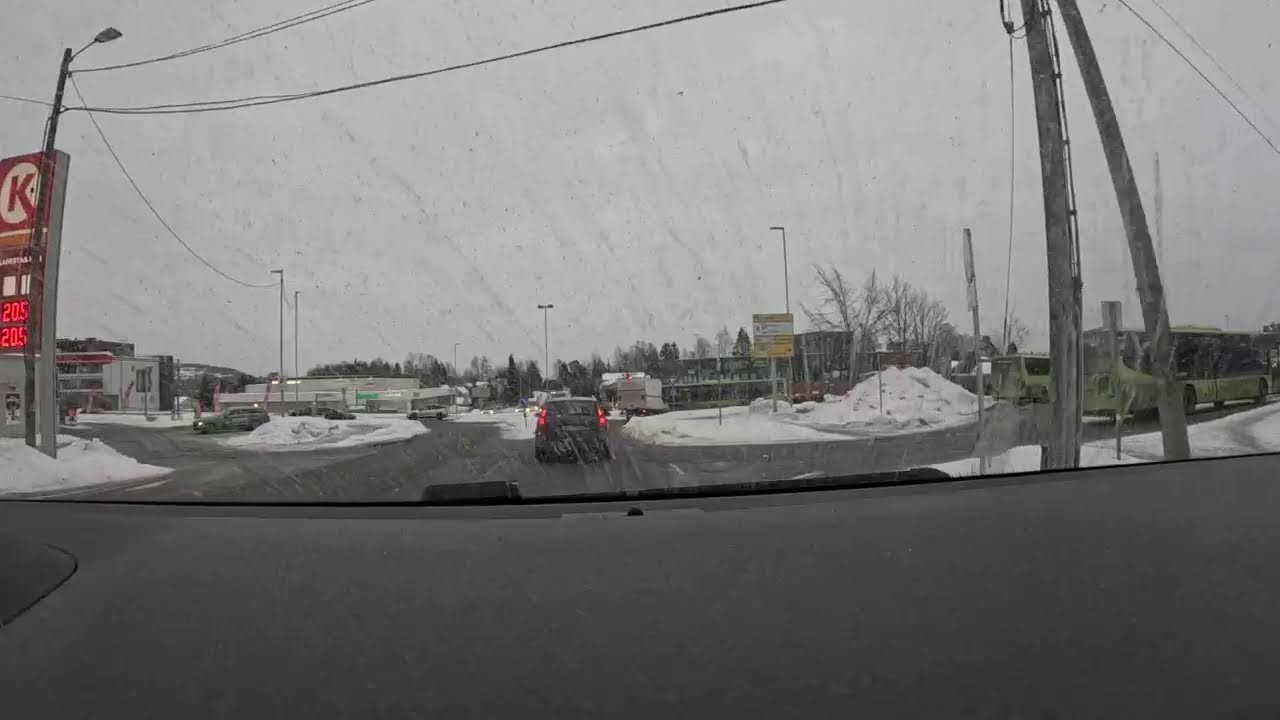 Streaming Live from my #GoPro #Norway #Driving - Home from work :)