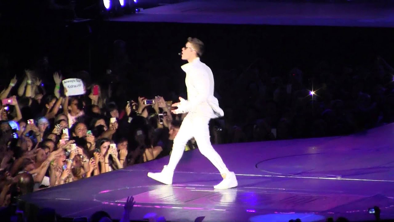 Justin Bieber Believe Tour XL Center Hartford Ct Intro