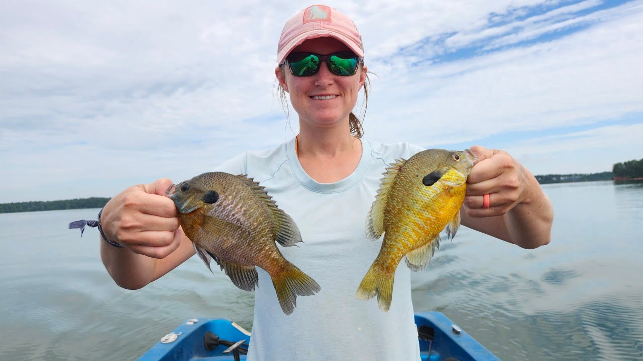 Late Summer Bluegill Fishing!!! 