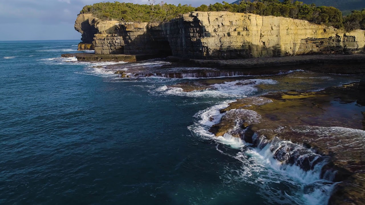 EAGLEHAWK NECK TASMANIA.