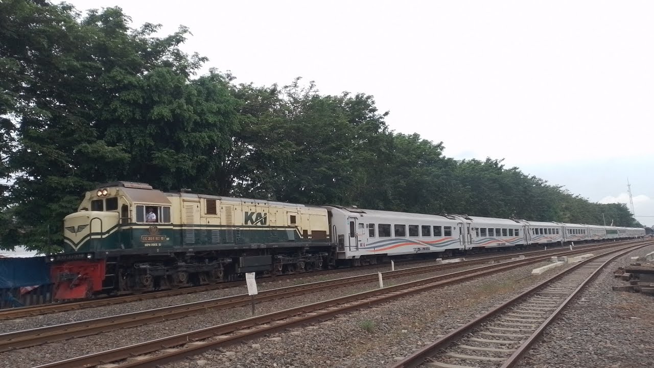 MOMEN LIVERY VINTAGE MEWARNAI LINTAS UTARA !!!!