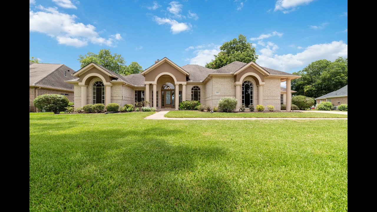 Fulshear Rental Houses 4BR/4.5BA by Fulshear Property Management