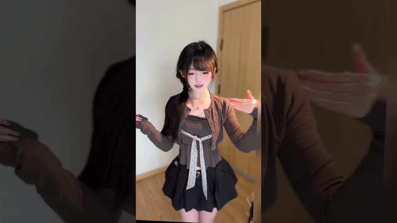 Cute Cat's Compelling Fashion Show: A Pure Desire Unleashed