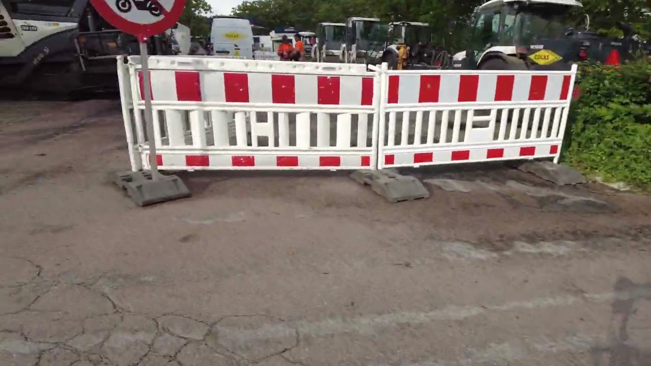 MongoTV_9092 - MIN GÅTUR - Del 4 - Spiser Pølse Tankstation - LIDL - SLIK - CHIPS - COLA