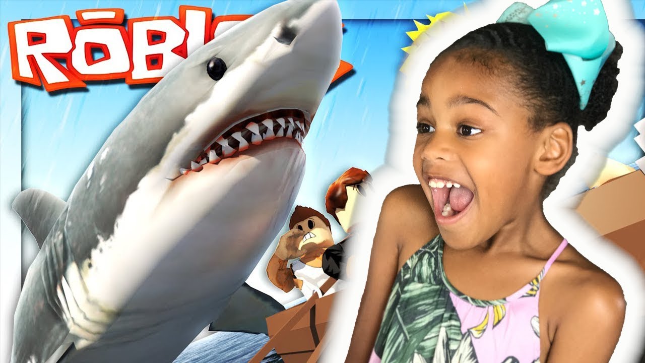 LIVE! Let's Play Roblox! Shark Bite / NaiahGames