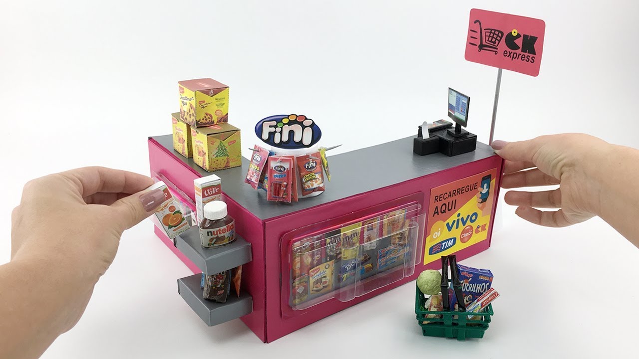 Como Fazer um Mercado para Barbie e outras Bonecas!