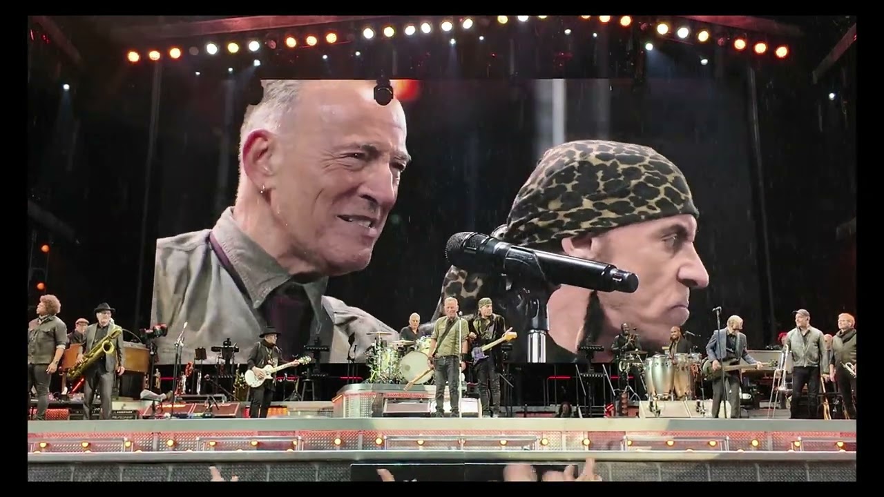 Bruce Springsteen - Cork - 16 May 2024 -   Twist & Shout