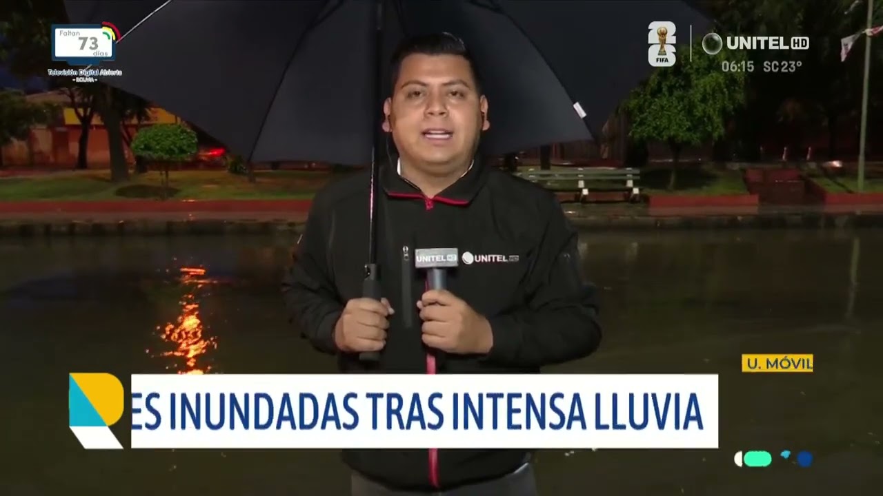 La intensa lluvia en Cochabamba dejó varias zonas inundadas, el agua afectó puestos de venta y casas