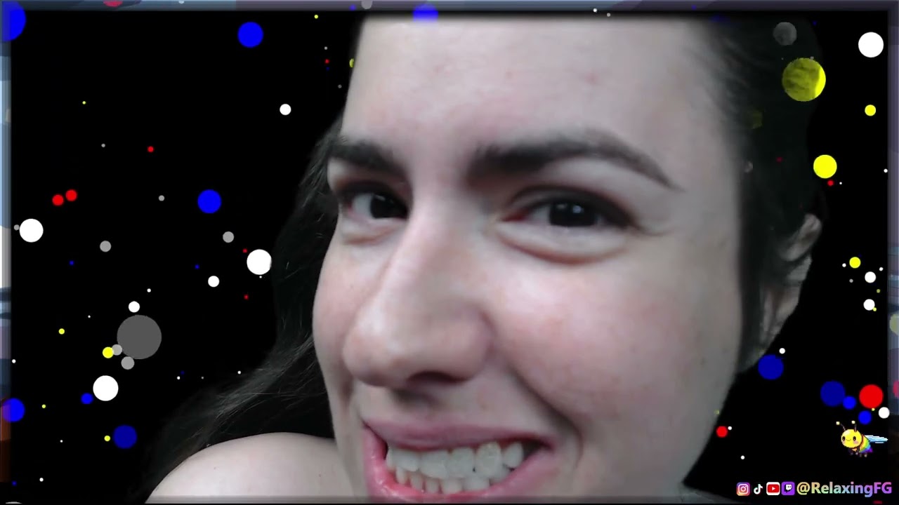 ASMR - Bubble Yum Gum, Close Up Chew
