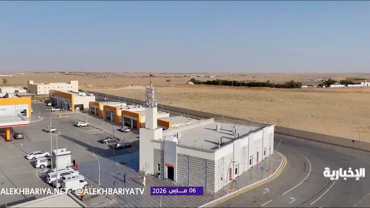 مسجد في البكيرية على الطريق السريع نموذج مميز لمساجد الطرق في #السعودية 