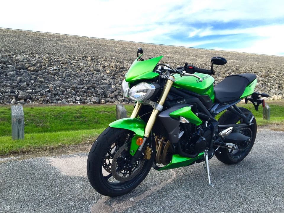 2014 Triumph Street Triple ABS Test Ride