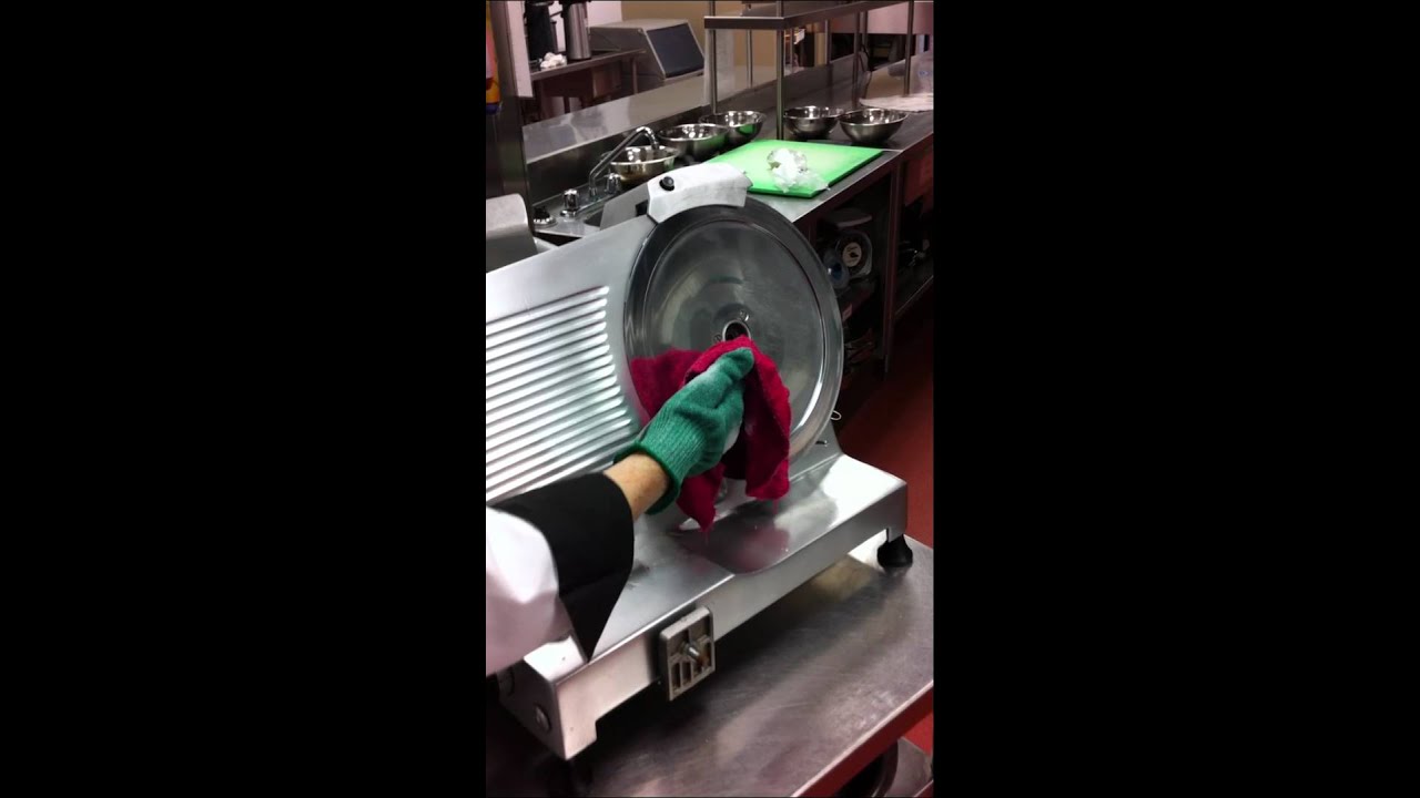 meat slicer safety