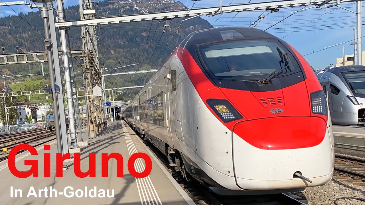 Ausfahrt Doppeltraktion Giruno in Arth-Goldau | SBB | IC 2 | Stadler Giruno