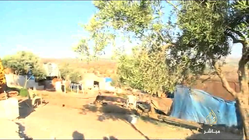 جولة لكاميرا الجزيرة مباشر في أحد مخيمات النازحين بريف إدلب