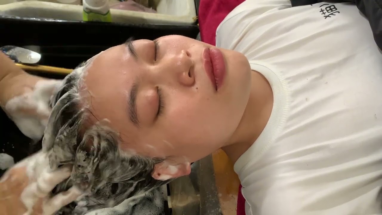 Relaxing hair wash and massage for girls.#relax #relax 