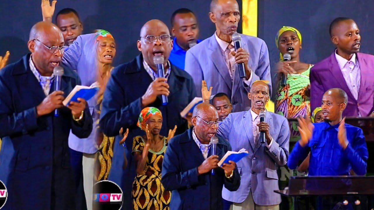 BATURIRIMBIYE INDIRIMBO ZO MUGITABO// MUBURYO BWAKERA/ INGOMA N'AMAPENDO / IMANA IGUKUMBUZE NAWE.